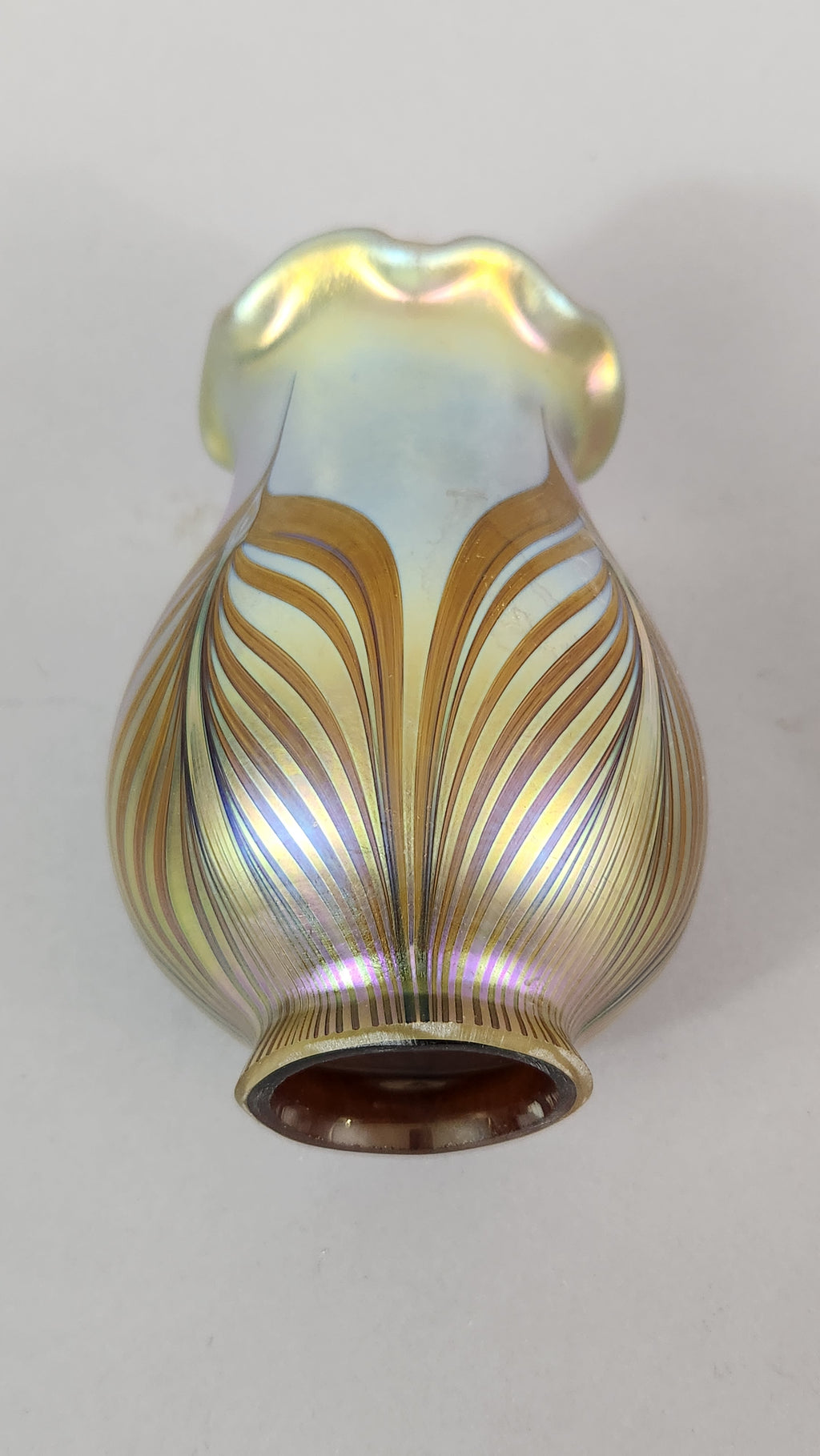 Gold Favrile with Amber Feather 2.25" Fitter lamp shade