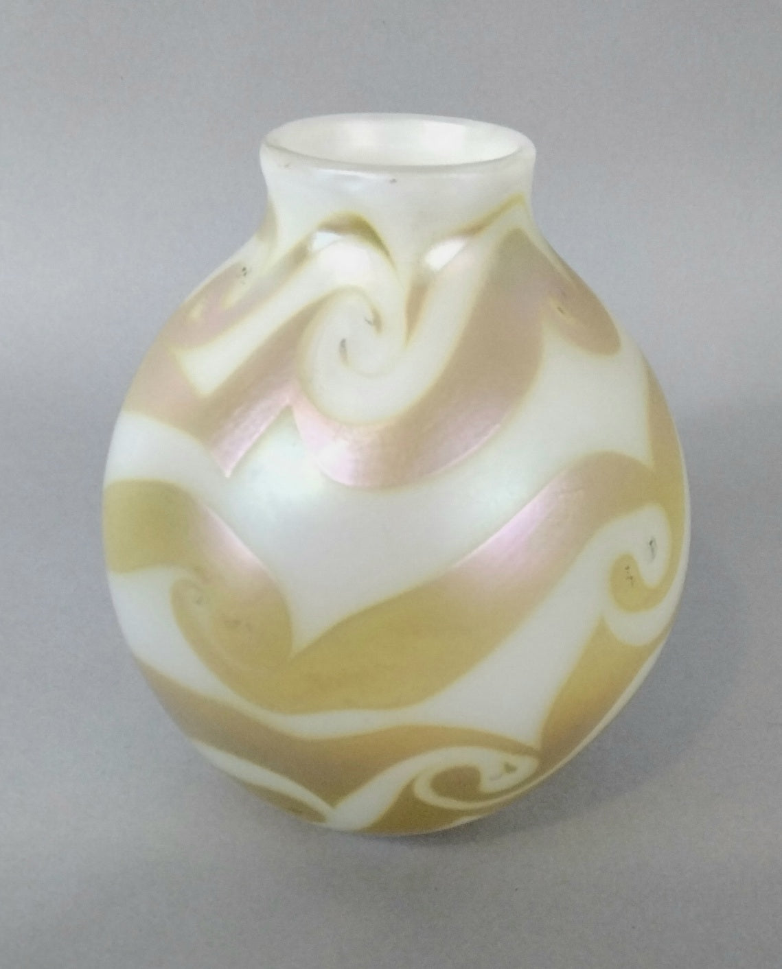 Opal Gold King Tut Pattern Vase