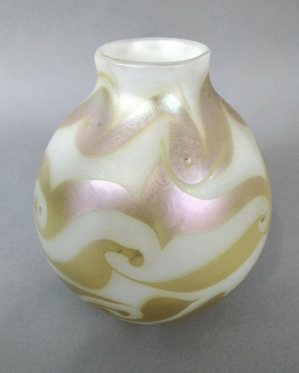 Opal Gold King Tut Pattern Vase