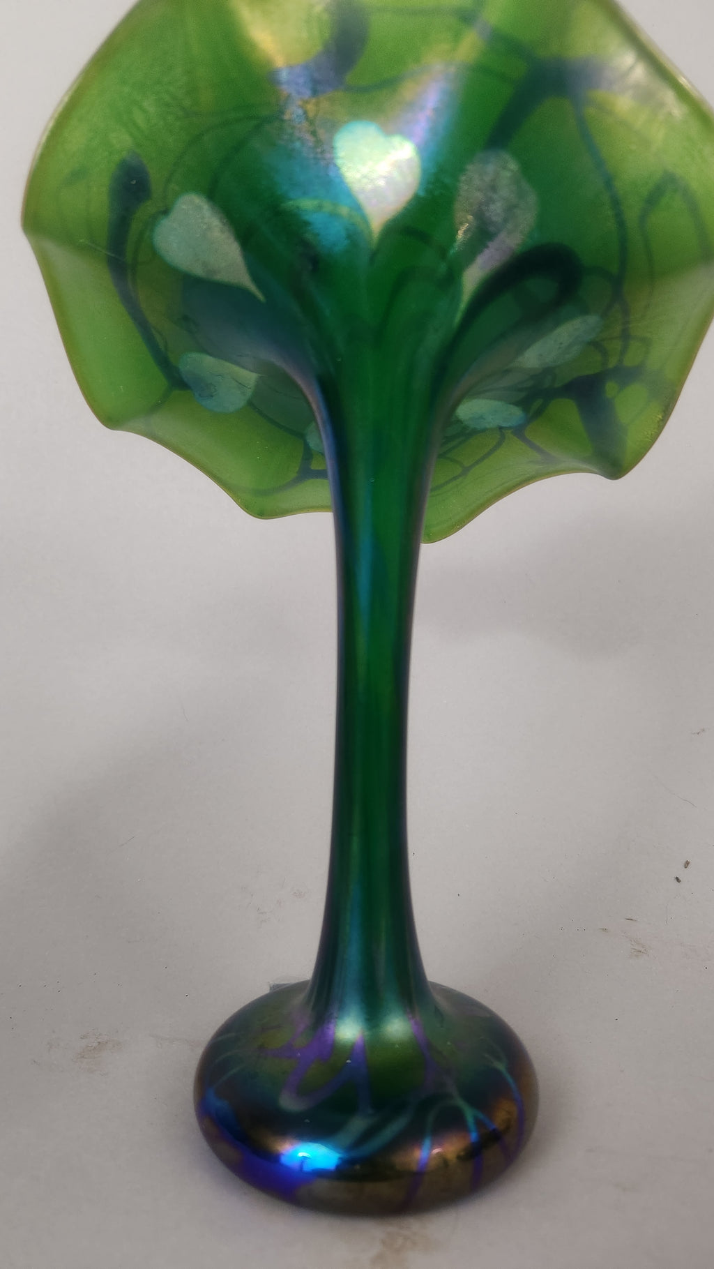 Emerald Heart and Vine Jack in the Pulpit Vase