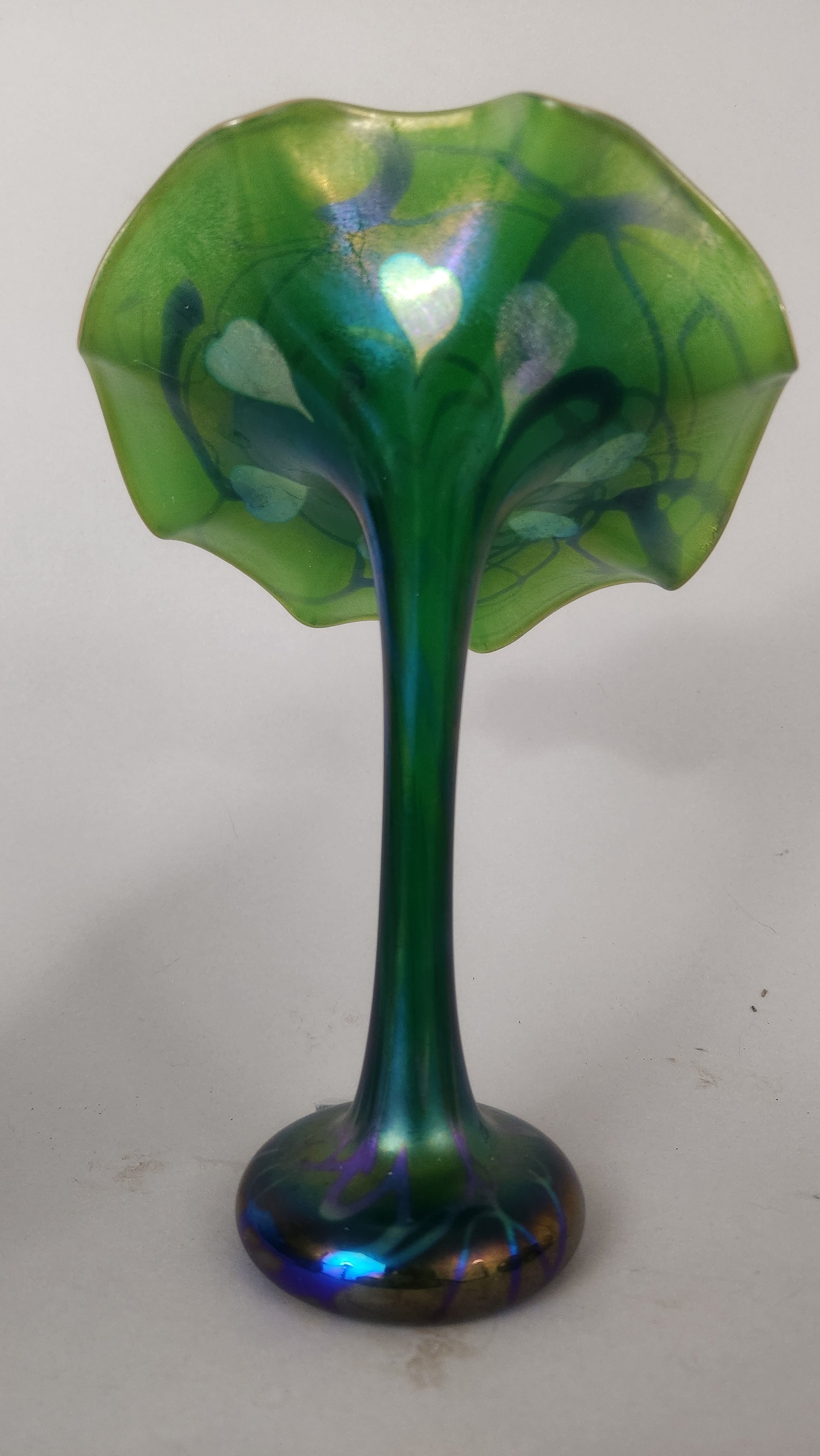 Emerald Heart and Vine Jack in the Pulpit Vase