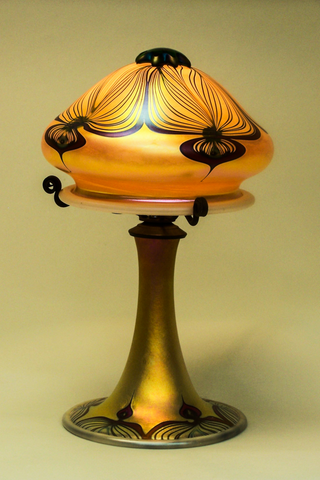 Small Gold Peacock Lamp